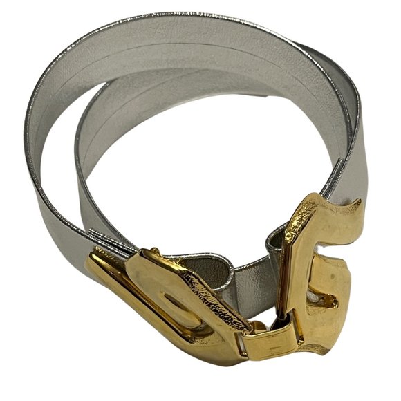 Vintage 90s Women's Silver Metallic Fashion Belt with Abstract Gold Belt Buckle - Picture 2 of 7